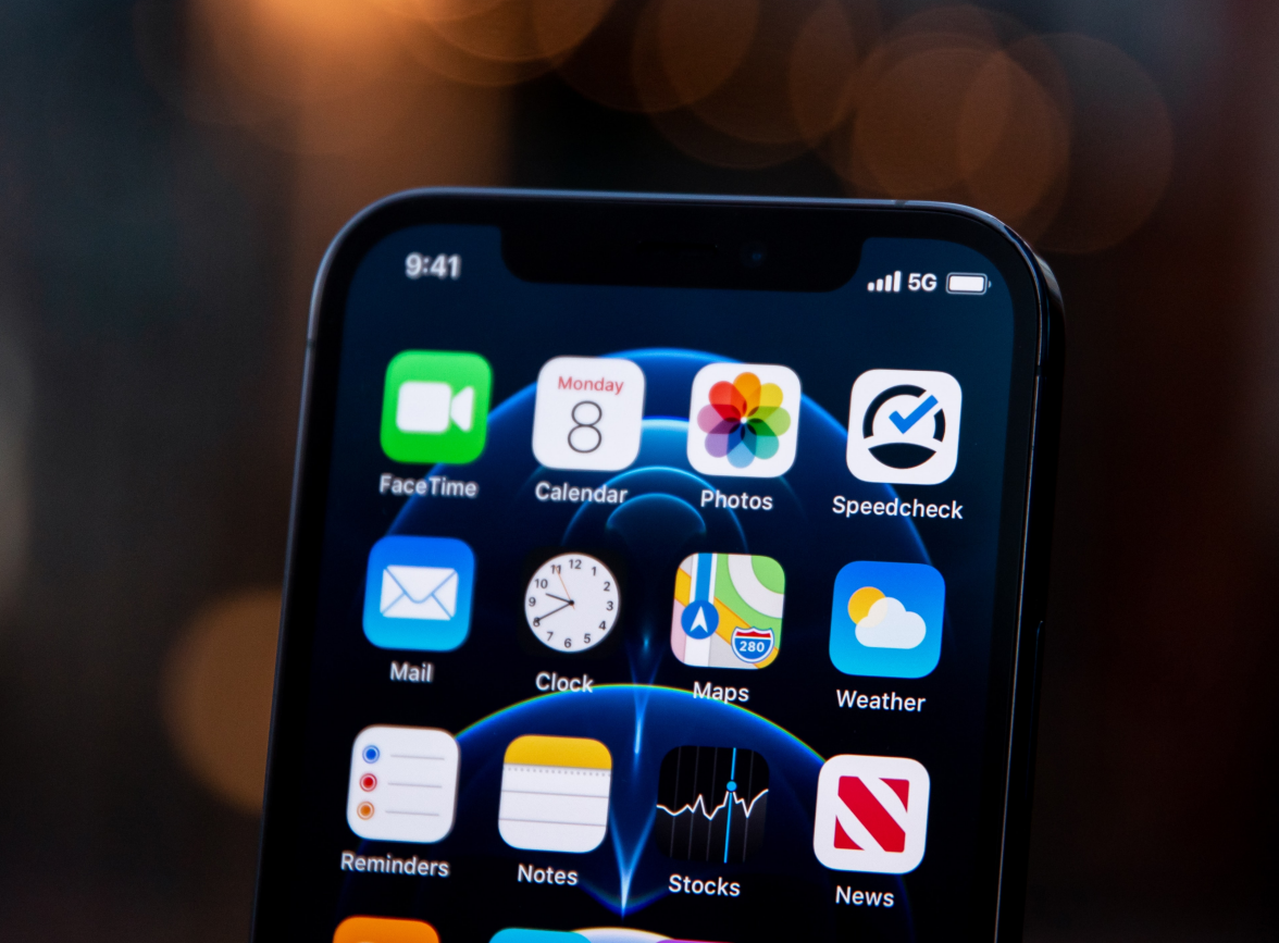 五峰苹果手机维修分享为什么 iPhone 12 在冬季会自动关机 